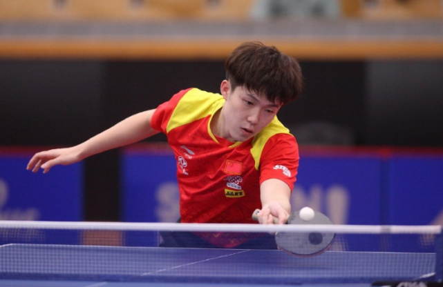 亚历山大 亚历山大